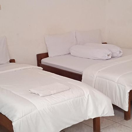 Hotel Wisata Labuan Bajo Extérieur photo
