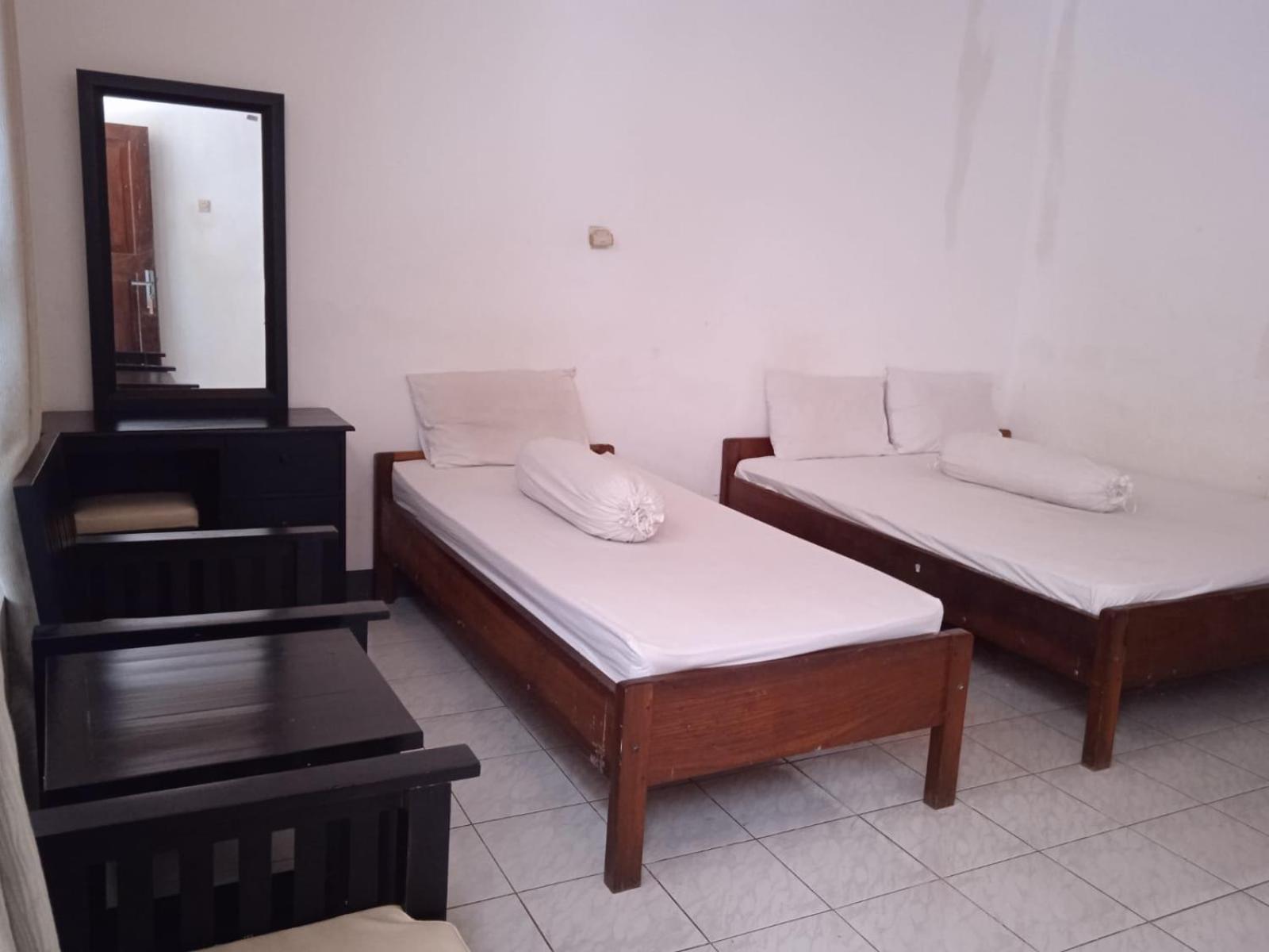 Hotel Wisata Labuan Bajo Extérieur photo
