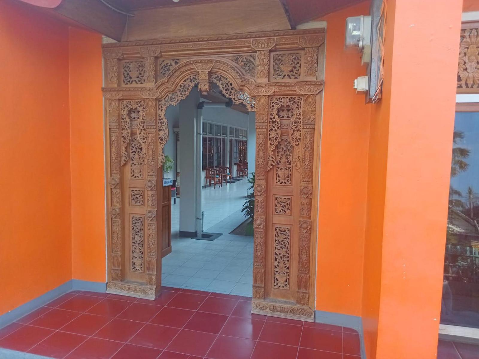 Hotel Wisata Labuan Bajo Extérieur photo