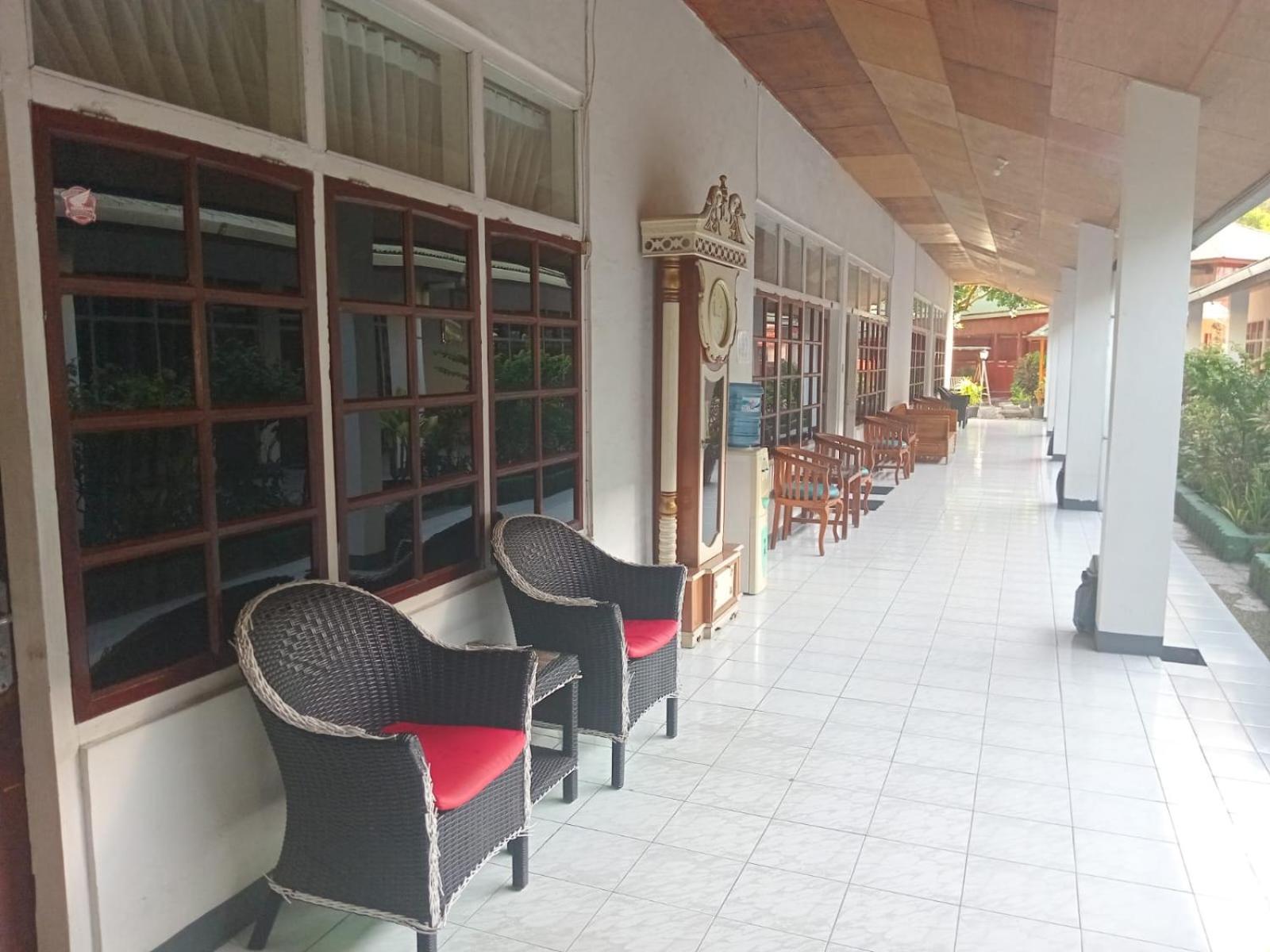 Hotel Wisata Labuan Bajo Extérieur photo